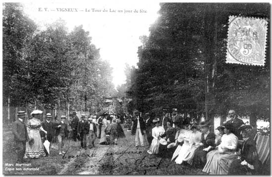 Le tour du lac un jour de fte